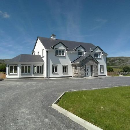 Turlough  Burren Rock Farmhouse B&B المظهر الخارجي الصورة