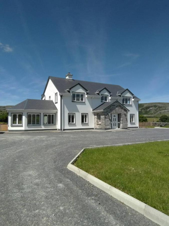 Turlough  Burren Rock Farmhouse B&B المظهر الخارجي الصورة